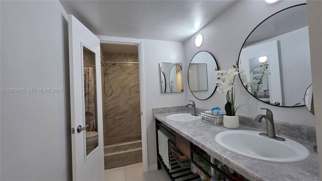 3360 Spanish Moss Ter 104, Lauderhill, FL 33319