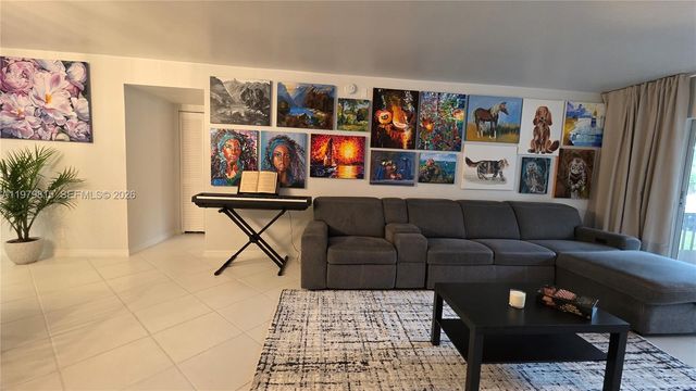 3360 Spanish Moss Ter 104, Lauderhill, FL 33319