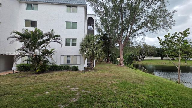 3360 Spanish Moss Ter 104, Lauderhill, FL 33319