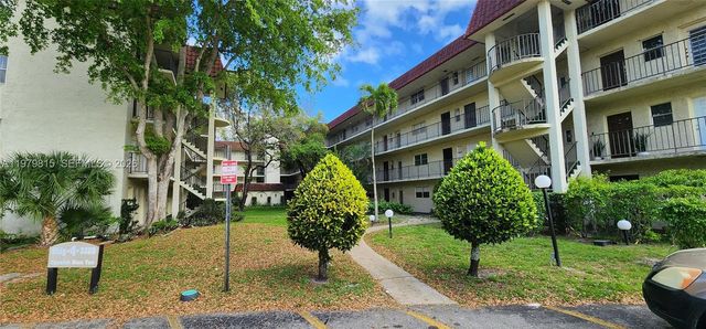 3360 Spanish Moss Ter 104, Lauderhill, FL 33319