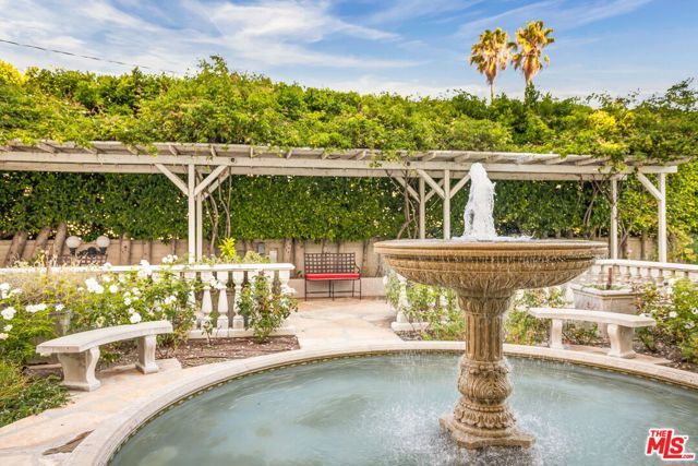 1424 N Crescent Heights Boulevard 48, West Hollywood, CA 90046