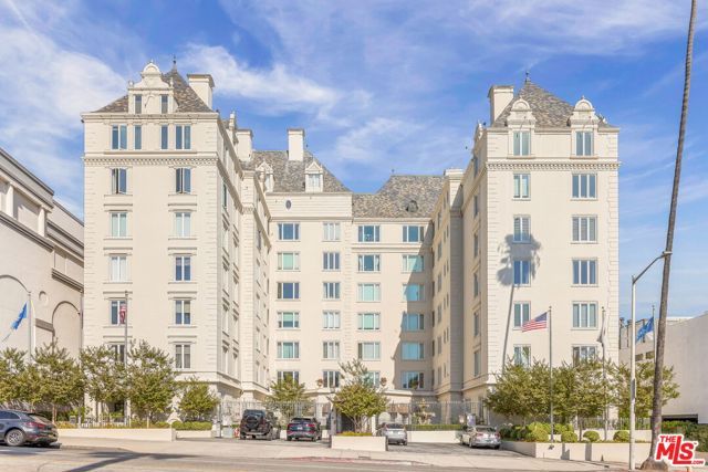1424 N Crescent Heights Boulevard 48, West Hollywood, CA 90046