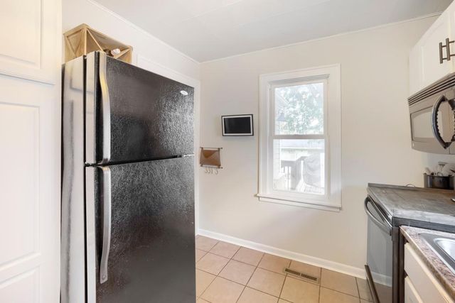 454 4th Avenue S, South Saint Paul, MN 55075