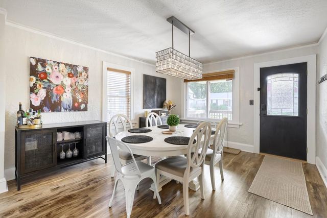 454 4th Avenue S, South Saint Paul, MN 55075