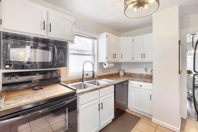 454 4th Avenue S, South Saint Paul, MN 55075