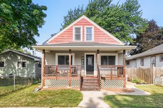 454 4th Avenue S, South Saint Paul, MN 55075
