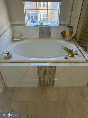 15153 DEER VALLEY TER, Silver Spring, MD 20906