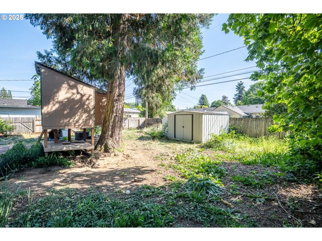 3198 PHEASANT Blvd, Springfield, OR 97477