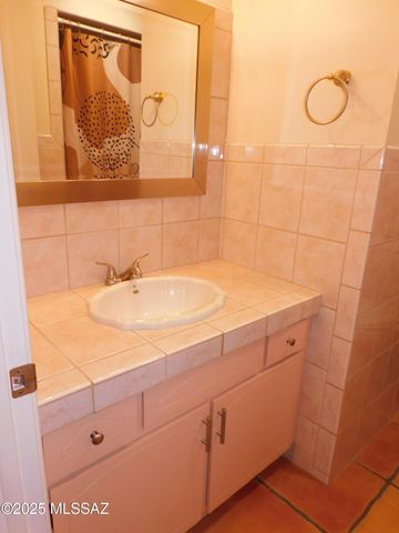 104 N Neff Place, Pearce, AZ 85625