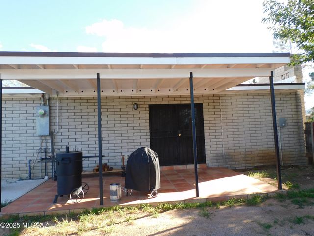 104 N Neff Place, Pearce, AZ 85625