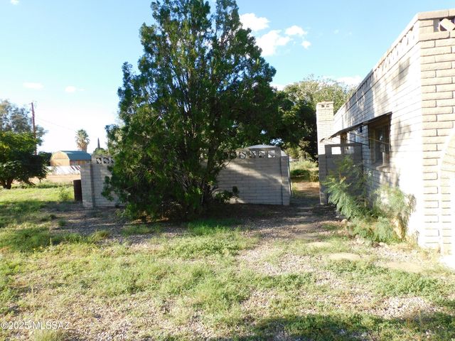 104 N Neff Place, Pearce, AZ 85625
