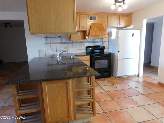 104 N Neff Place, Pearce, AZ 85625