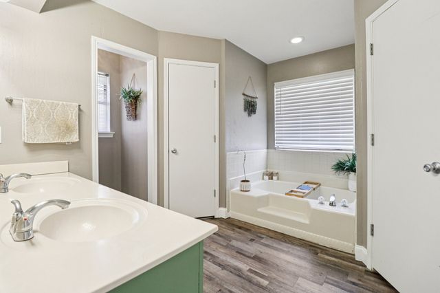 1202 N Sharpshire Drive, Waxahachie, TX 75165