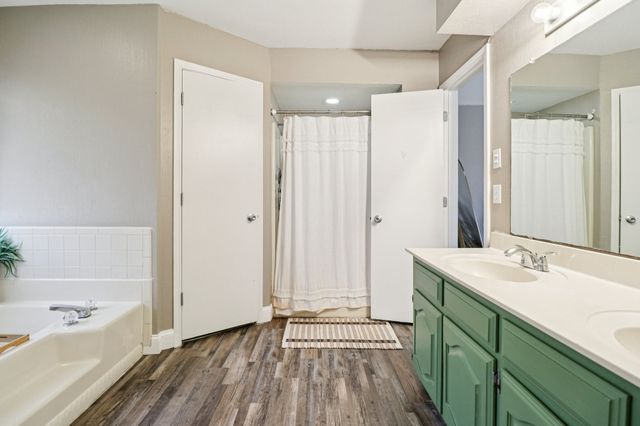 1202 N Sharpshire Drive, Waxahachie, TX 75165