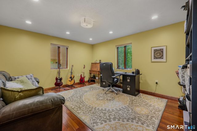 18 South Road, Bozrah, CT 06334