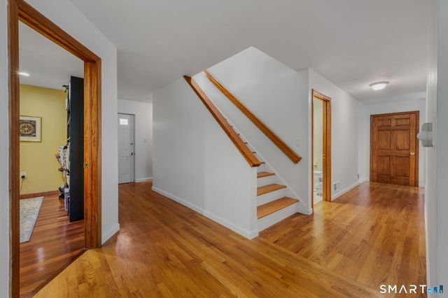 18 South Road, Bozrah, CT 06334