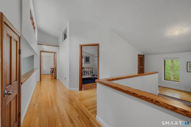 18 South Road, Bozrah, CT 06334
