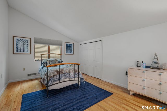 18 South Road, Bozrah, CT 06334