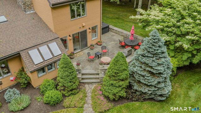 18 South Road, Bozrah, CT 06334