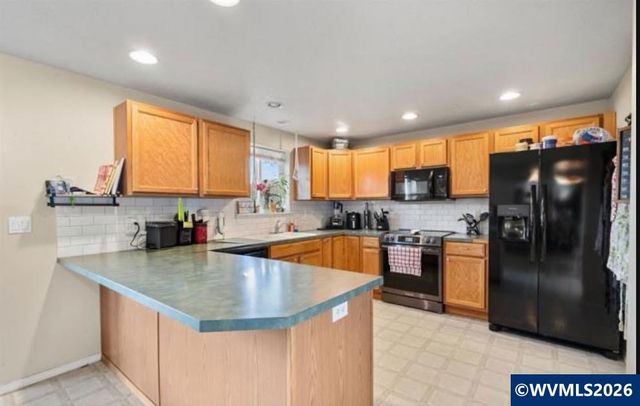 8781 Box Elder St, Corvallis, OR 97330