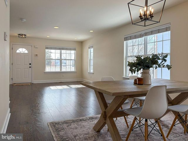 537 MAY ST, Pottstown, PA 19464