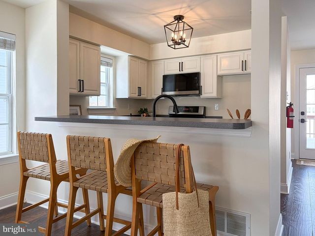 537 MAY ST, Pottstown, PA 19464