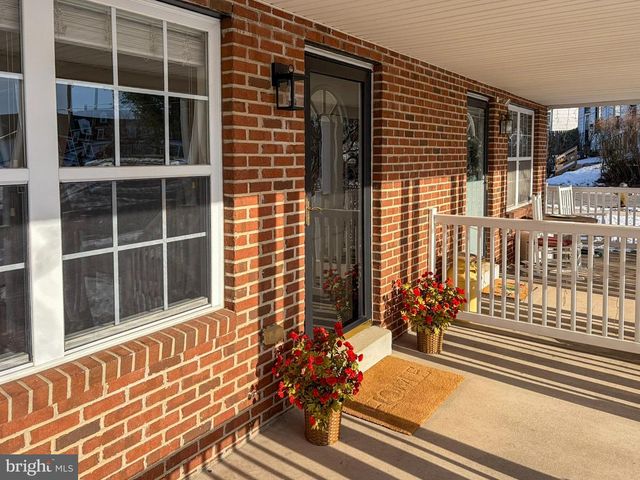 537 MAY ST, Pottstown, PA 19464