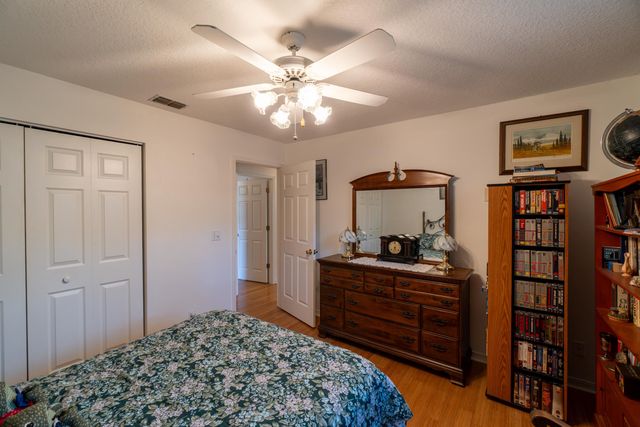 240 Micklers Rd, St Augustine, FL 32080