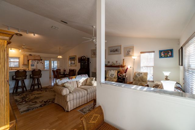 240 Micklers Rd, St Augustine, FL 32080