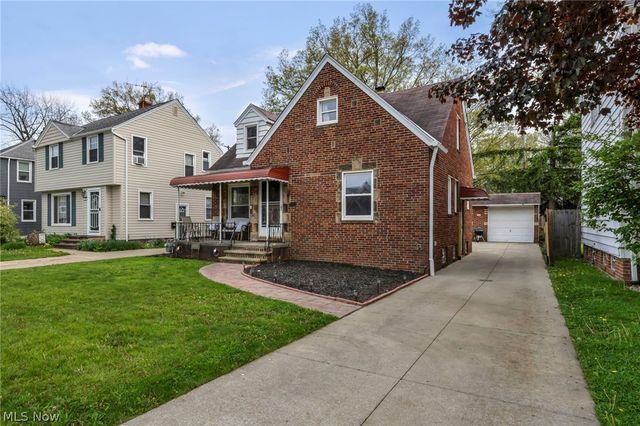 1403 Tuxedo Avenue, Parma, OH 44134