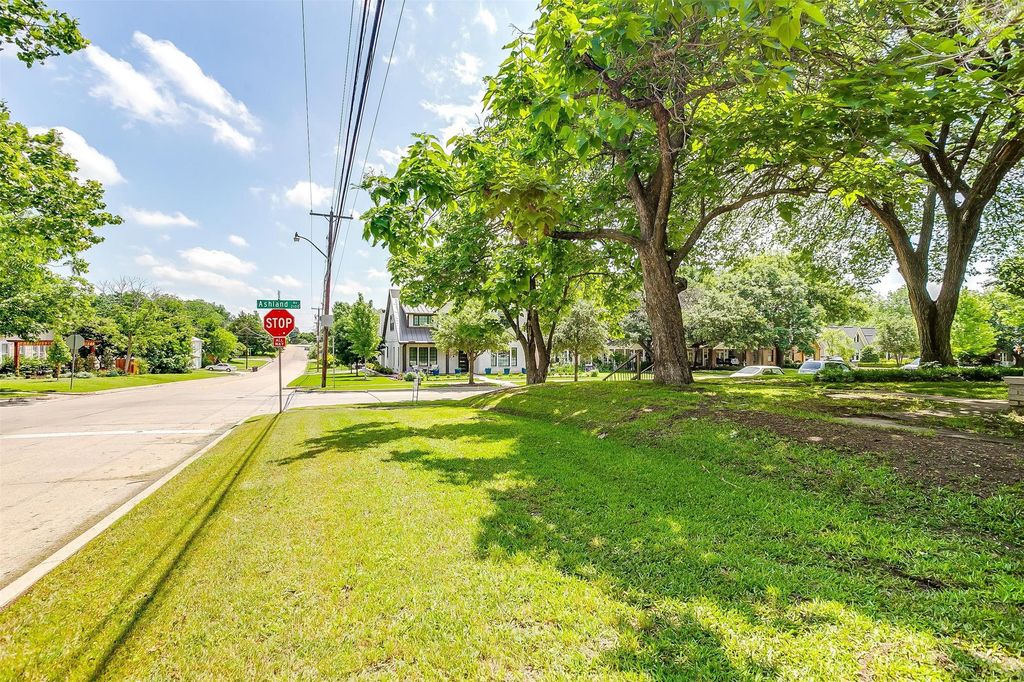 2100 Ashland Avenue, Fort Worth, TX 76107 — photo 2
