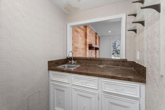 5939 Havenwoods Drive, Houston, TX 77066