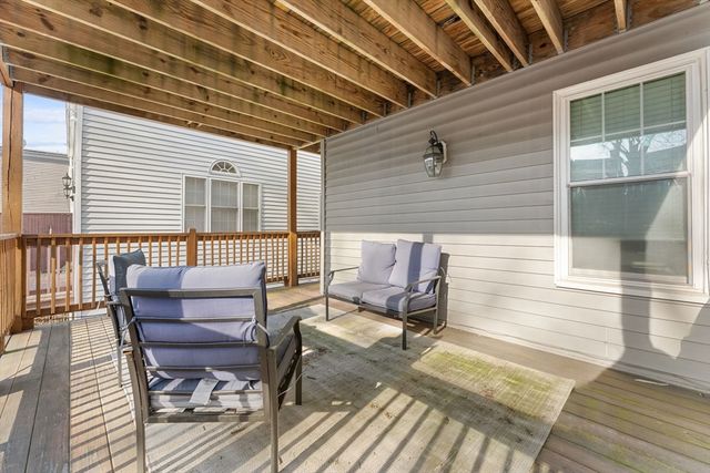 619 E 3rd St 2, Boston, MA 02127