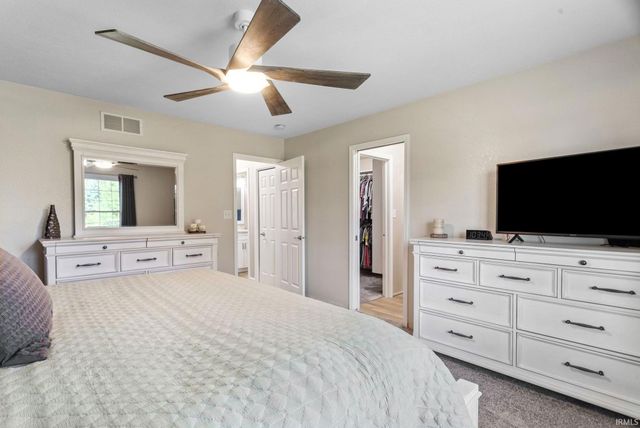 25901 Northland Crossing Drive, Elkhart, IN 46514