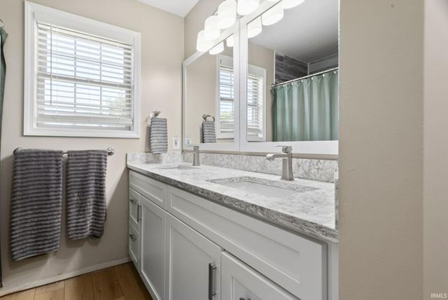 25901 Northland Crossing Drive, Elkhart, IN 46514