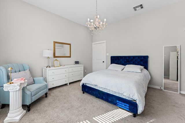 8422 Berry Green Lane, Houston, TX 77022