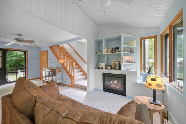 5361 N Manitou Trail, Leland, MI 49654