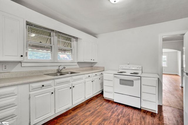605 Tindal Road, Greenville, SC 29617