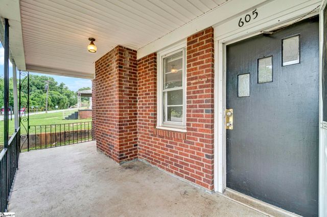 605 Tindal Road, Greenville, SC 29617