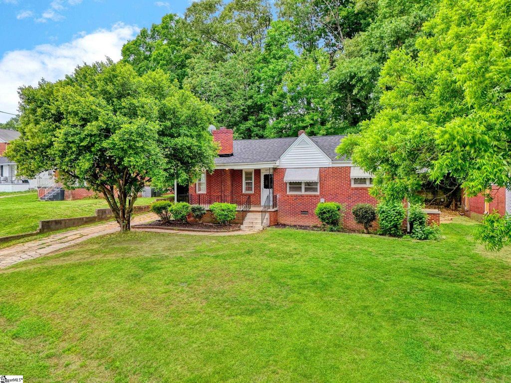 605 Tindal Road, Greenville, SC 29617