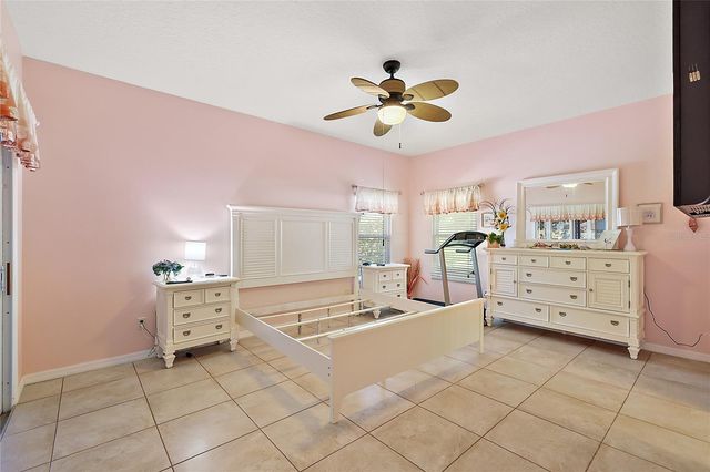 3916 MANOR OAKS COURT, Leesburg, FL 34748