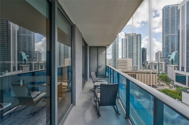 45 SW 9th St 1405, Miami, FL 33130