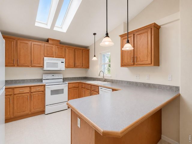 804 Sunchase Dr, Fort Collins, CO 80524
