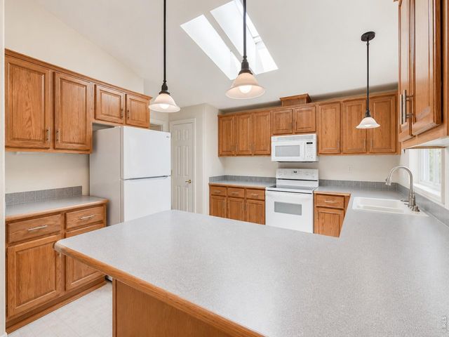 804 Sunchase Dr, Fort Collins, CO 80524