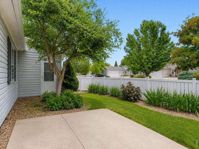 804 Sunchase Dr, Fort Collins, CO 80524
