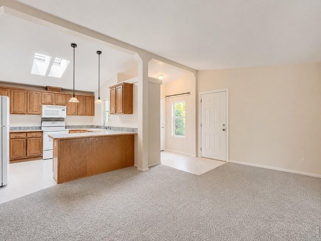 804 Sunchase Dr, Fort Collins, CO 80524