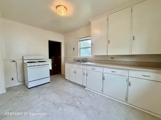1425 Stephens Street, Saginaw, MI 48602