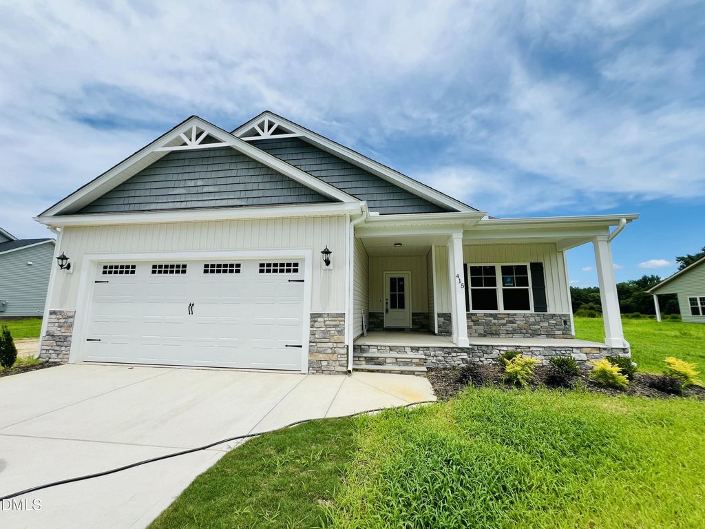 415 Creeks Edge Drive, Pikeville, NC 27863