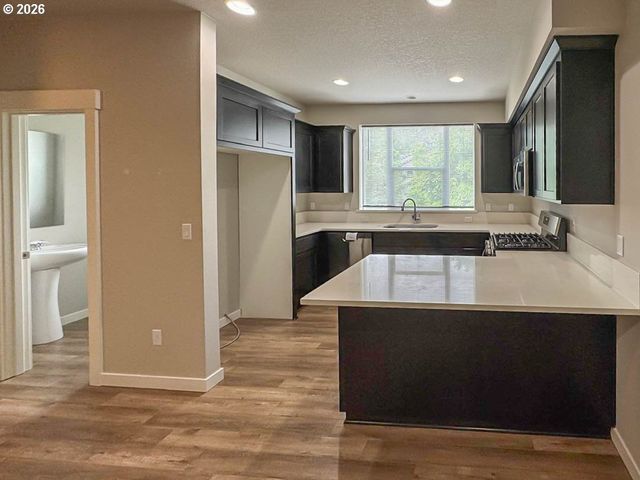493 Ne LIBERTY Ave, Gresham, OR 97030