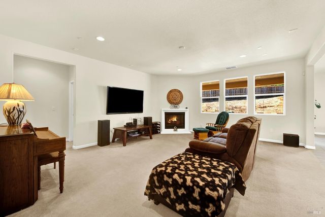 5277 Shumway Pl, Fairfield, CA 94533